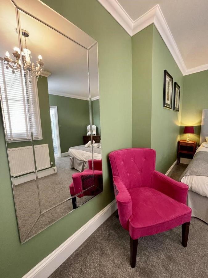Regency Apartment - Marine Square By Crown Gardens Holiday Homes Hove Buitenkant foto